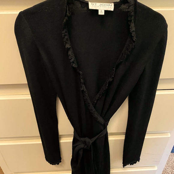 St. John Dresses & Skirts - St John wrap dress Black